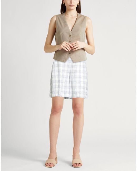 Massimo Alba White Shorts & Bermuda Shorts Linen