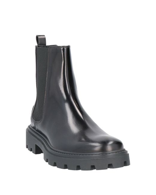 Tod's Black Stiefelette