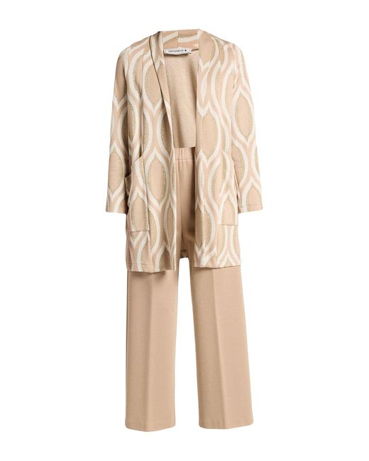 Shirtaporter Natural Suit