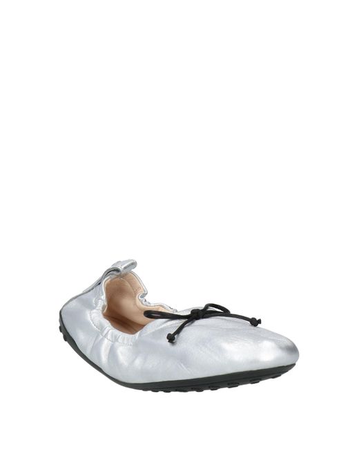 Tod's White Ballet Flats