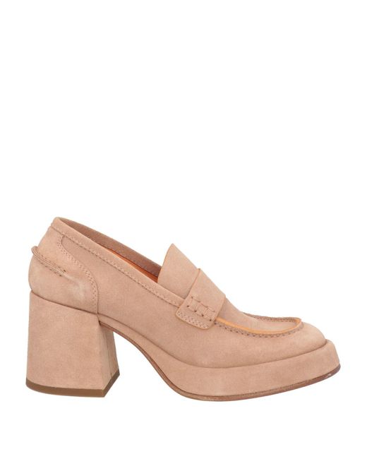 Lemarè Natural Loafers