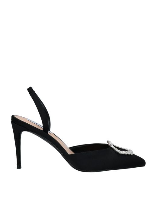 Steve Madden Black Pumps