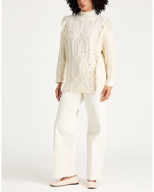 Nenette White Turtleneck