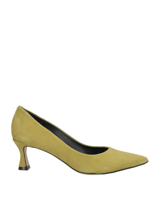 Miss Unique Green Pumps