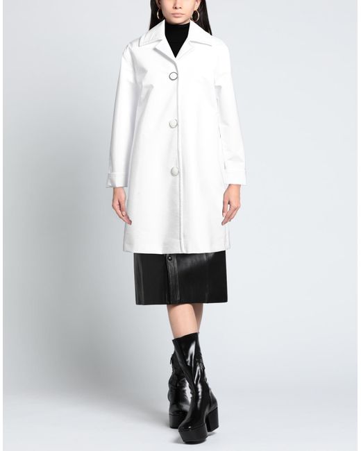 Boutique Moschino White Coat