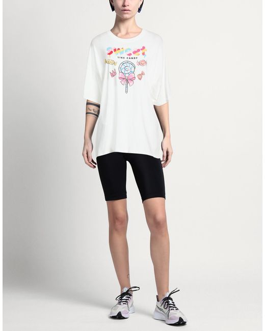 ME 369 White T-Shirts