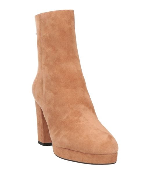 Botines de caña alta Lola Cruz de color Brown