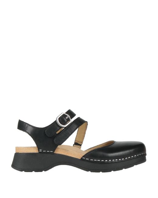 Dansko Black Pumps
