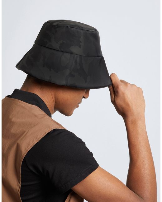 8 by YOOX Black Hat