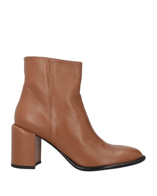 LE FABIAN Brown Ankle Boots Leather