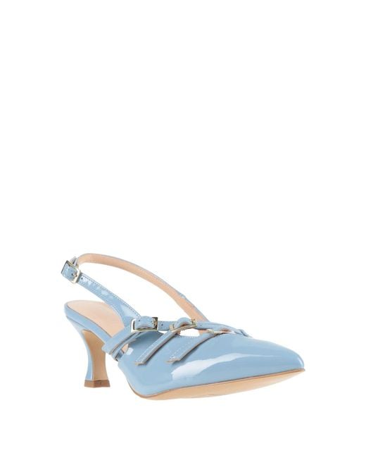 Doop Blue Pumps
