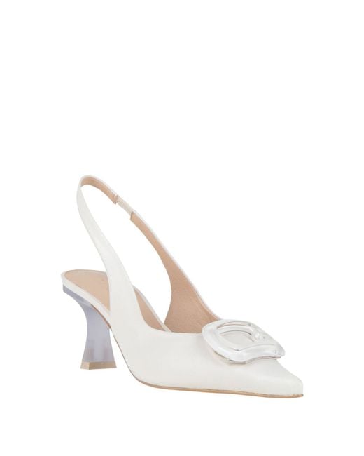 Zinda White Pumps Leather
