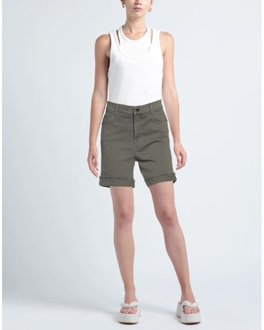 Kaos Gray Shorts & Bermuda Shorts