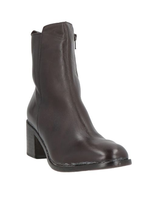 Moma Brown Ankle Boots