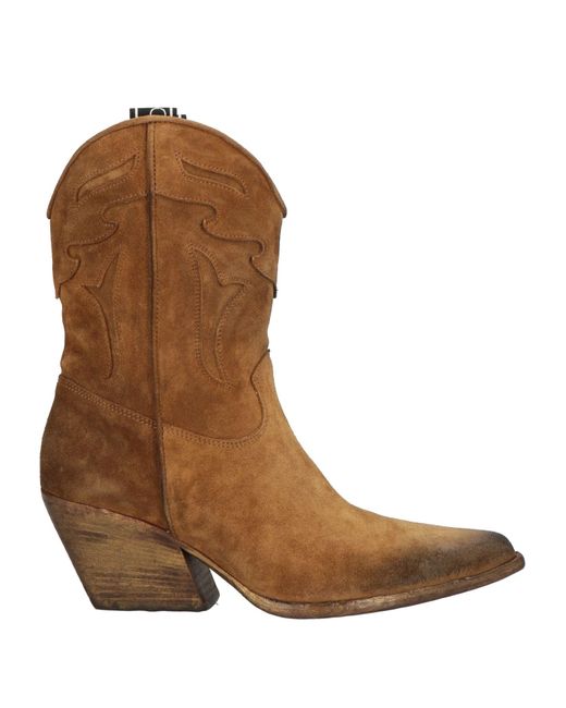 Stivaletti di Elena Iachi in Brown