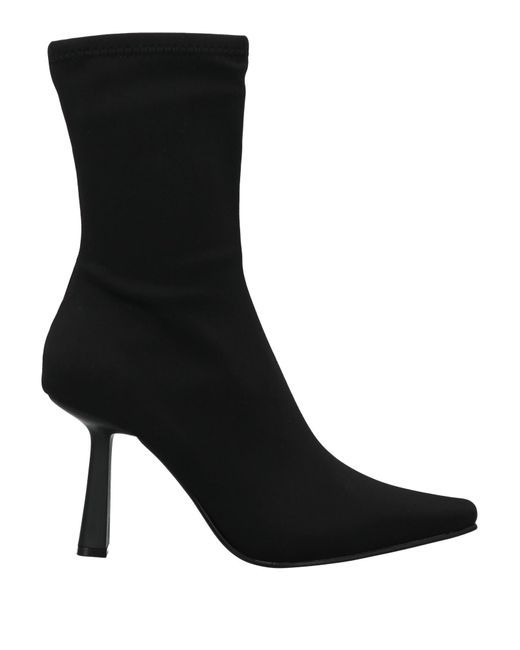 Steve Madden Black Ankle Boots