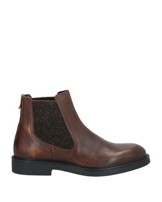 Ambitious Brown Ankle Boots for men