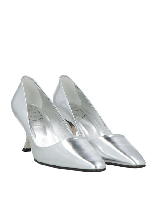 Roger Vivier White Pumps