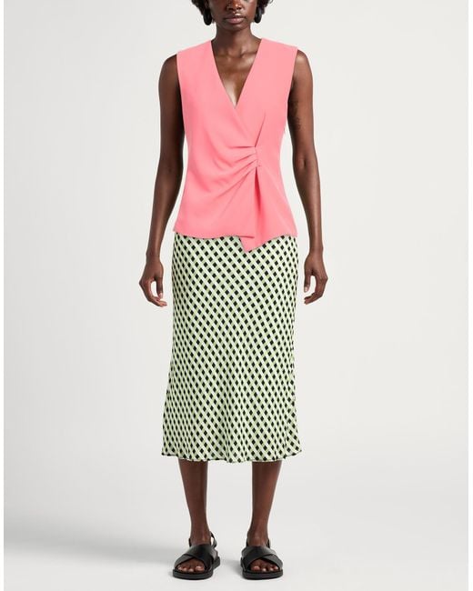 Kaos Pink Top