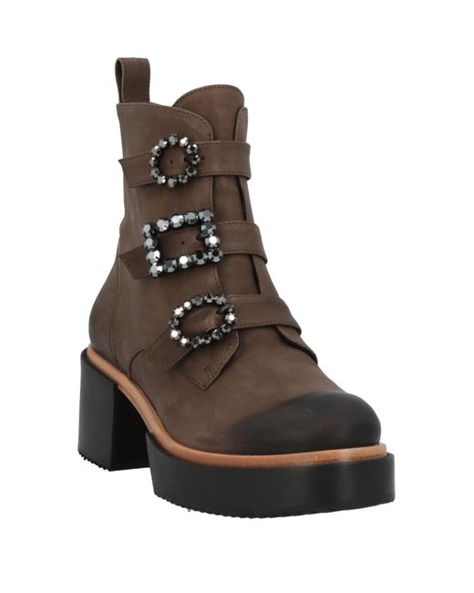 Ras Brown Ankle Boots