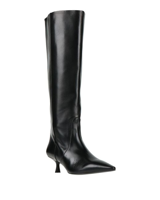 Stuart Weitzman Black Boot Leather