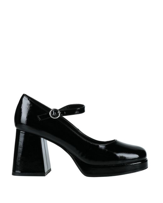 Steve Madden Black Pumps