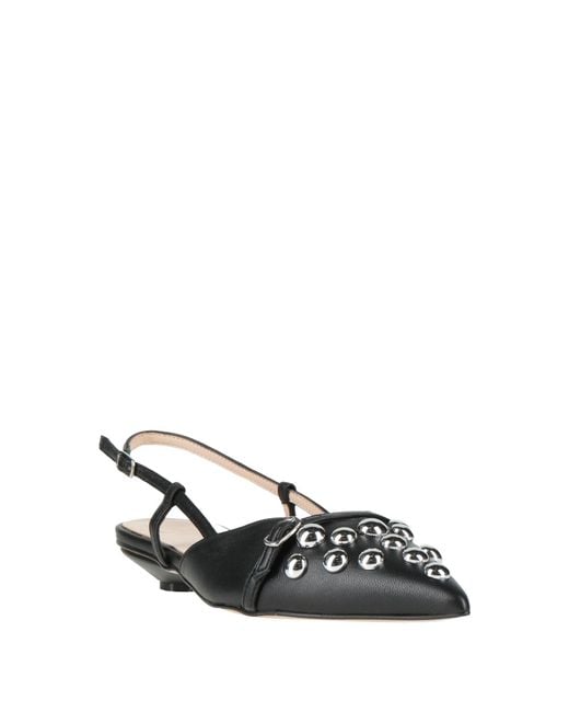 Ovyè Black Ballet Flats