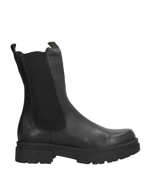 CafeNoir Black Ankle Boots