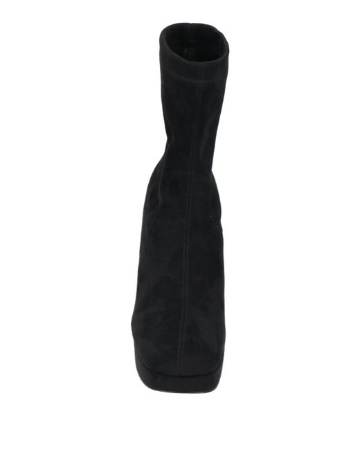 Emanuélle Vee Black Ankle Boots