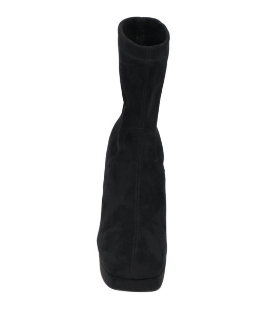 Emanuélle Vee Black Ankle Boots