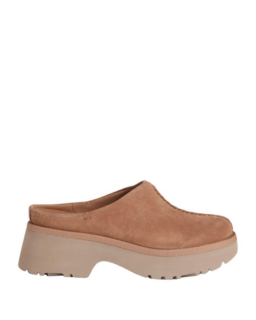 Mules & Zoccoli di Ugg in Brown