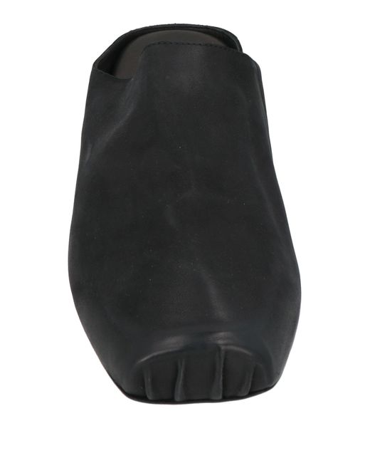 Uma Wang Mules & Clogs in Black für Herren