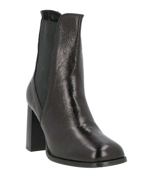 Tosca Blu Black Stiefelette