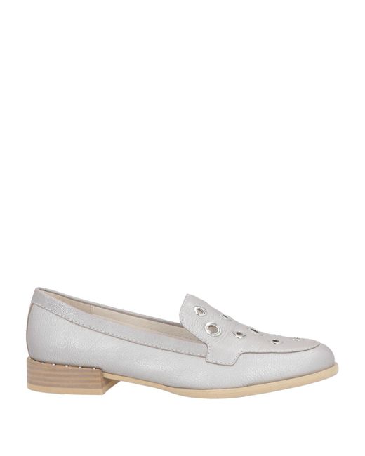 CafeNoir White Loafers