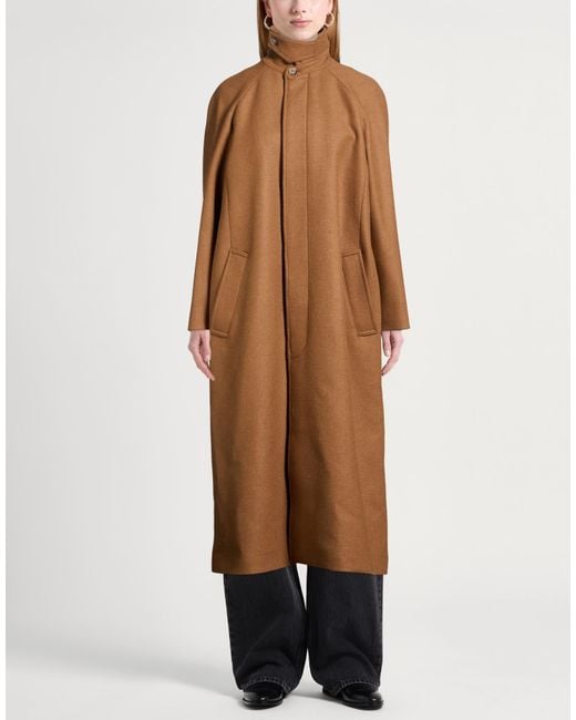 Abrigo A.P.C. de color Brown