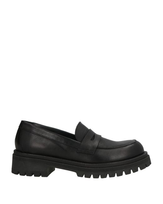 P.A.R.O.S.H. Black Loafer