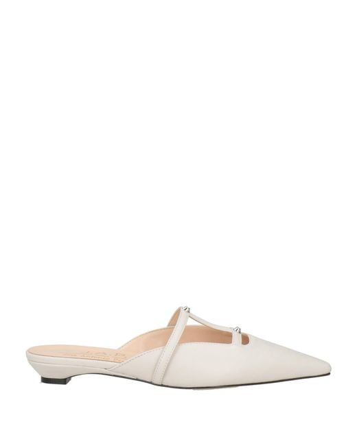 J.A.P. JOSE ANTONIO PEREIRA White Mules & Clogs