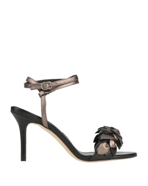 The Seller Black Sandale