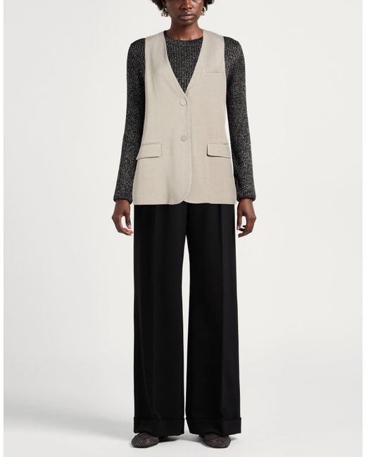 Momoní Natural Tailored Vests