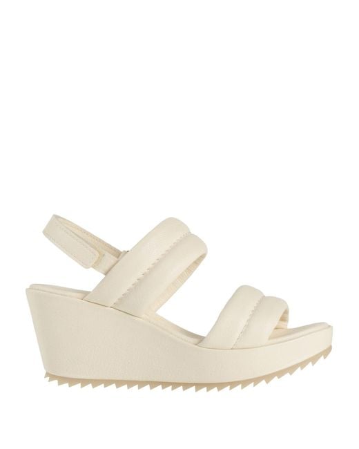 Pedro Garcia Natural Sandals