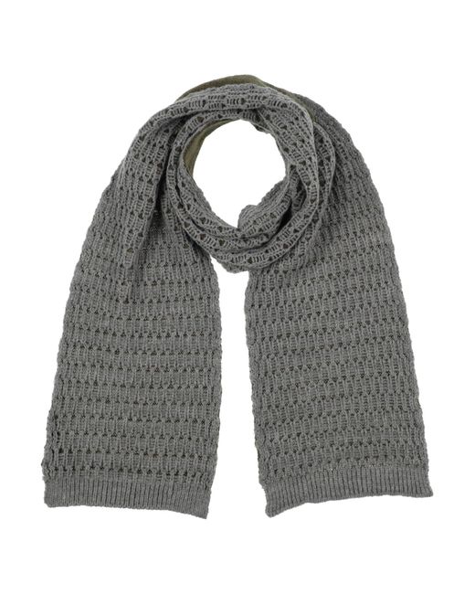 Jeordie's Gray Scarf for men