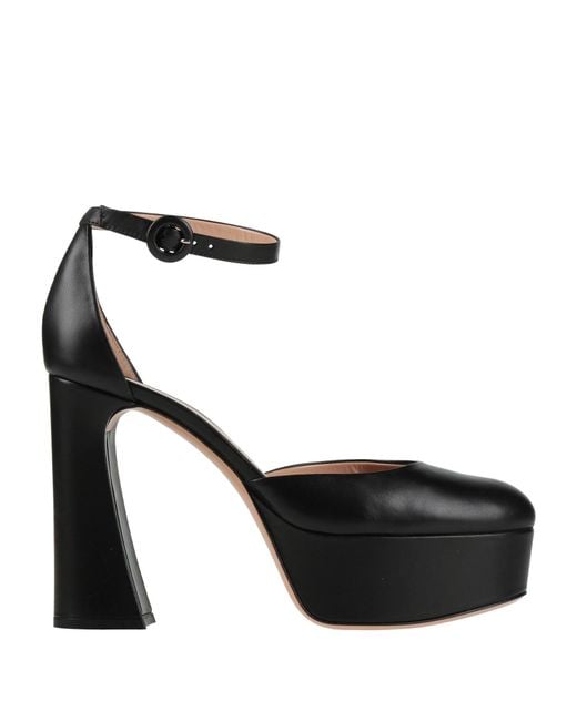 Gianvito Rossi Black Pumps Leather