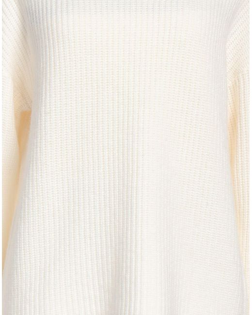 Caractere White Jumper