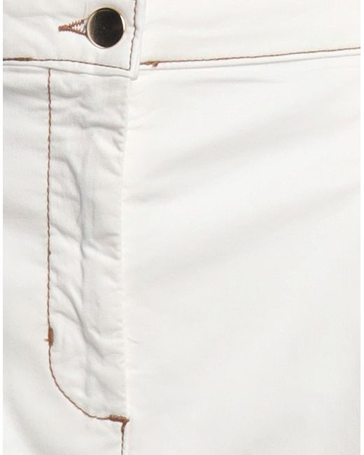 Caractere White Shorts & Bermudashorts