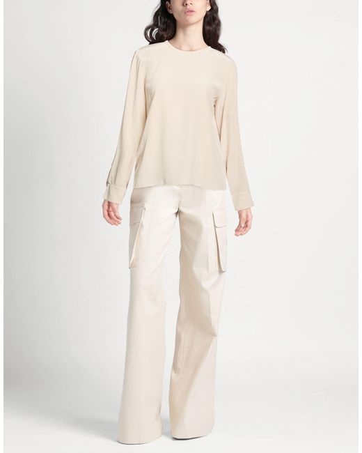Top Kiltie de color Natural