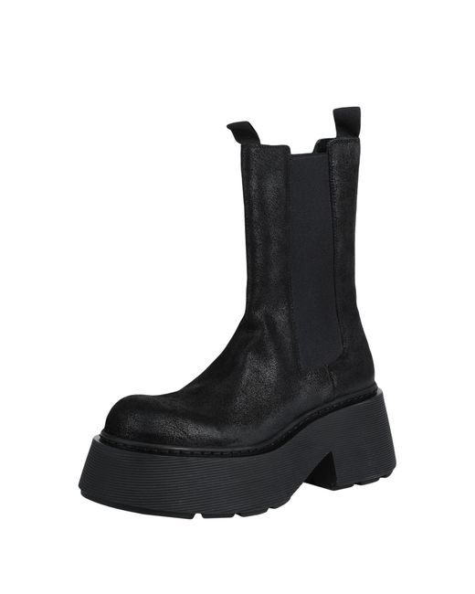 Vic Matié Black Ankle Boots