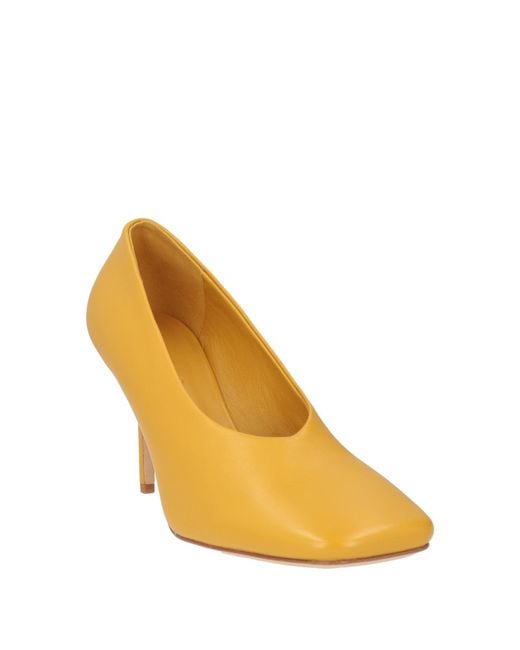 STUDIO AMELIA Metallic Pumps