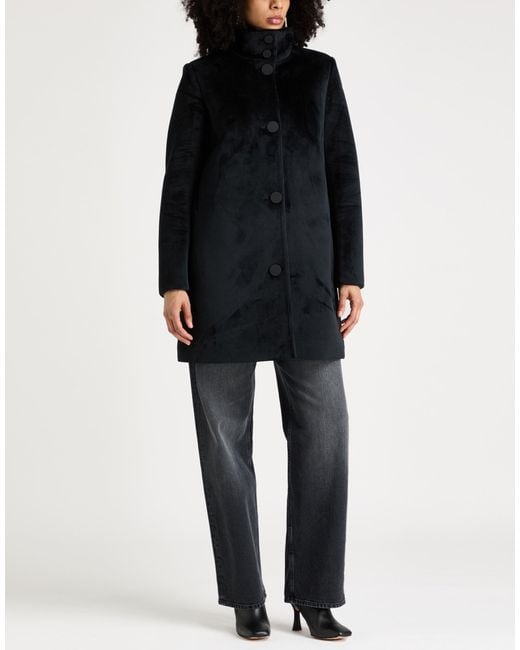 Abrigo Rrd de color Black