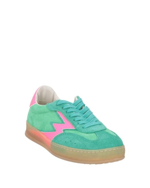 Sneakers Moaconcept de color Green
