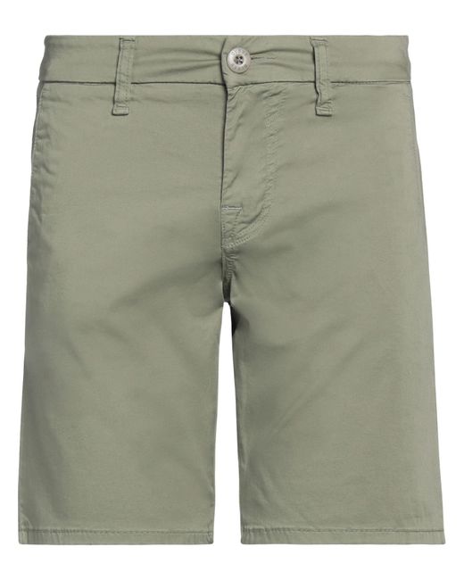 Guess Green Shorts & Bermuda Shorts for men